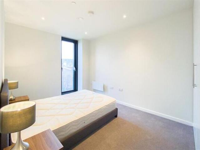 2 bedroom apartment for sale in The Gate, M4