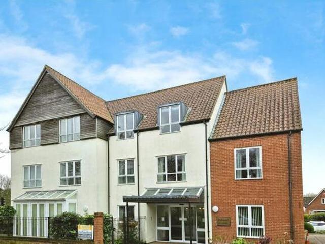 2 Bedroom Apartment For Sale In Wymondham, Norfolk