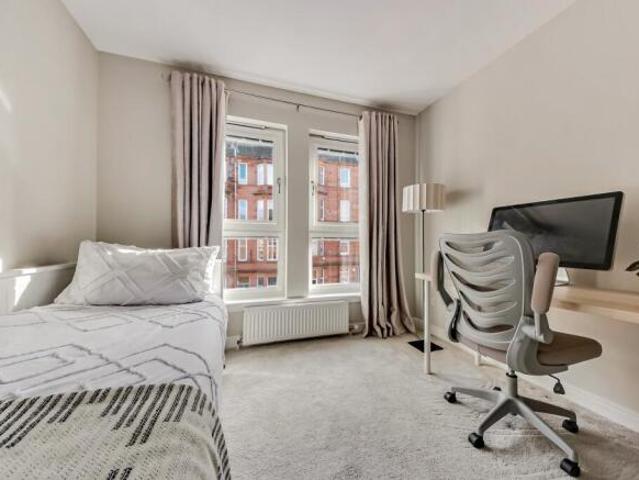 2 bedroom apartment for sale in Waverley Street, Shawlands, Glasgow, G41