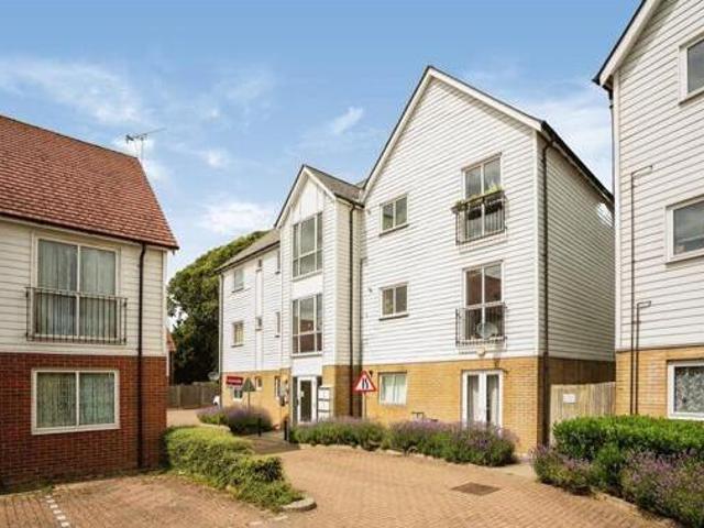 2 Bedroom Apartment For Sale In Willesborough