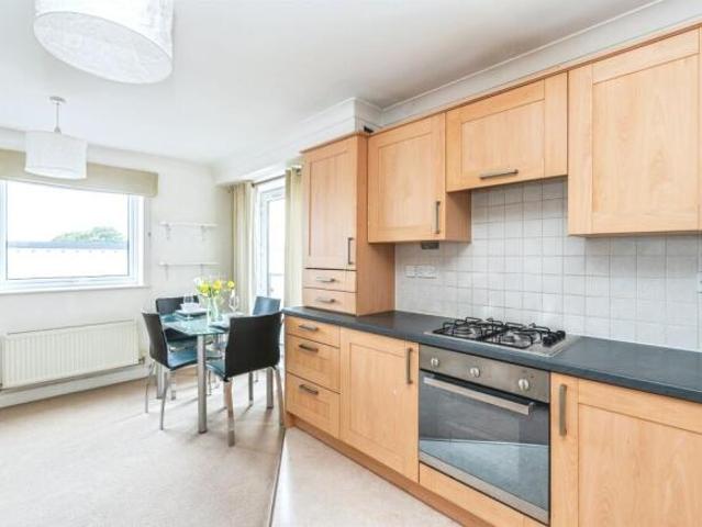 2 bedroom apartment for sale in Winchester Road, Southampton, SO16