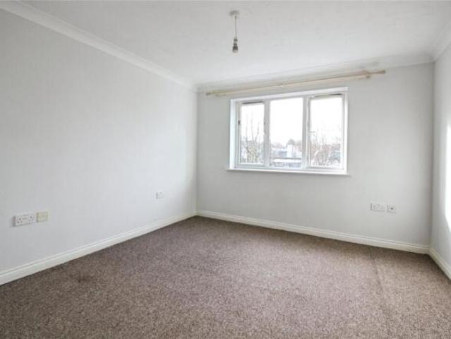 2 bedroom apartment for sale in Winslet Place, Reading, Berkshire, RG30