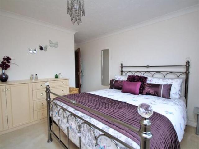 2 bedroom apartment for sale in 431 441 Wimborne Road, Oakdale, Poole, BH15