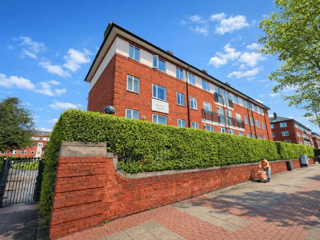 2 bedroom apartment for sale