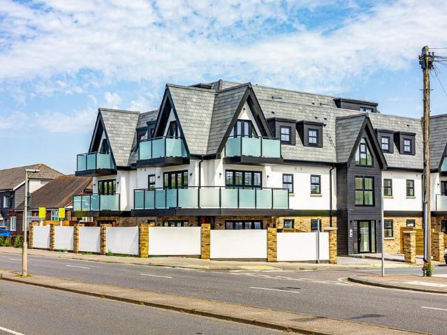 2 bedroom apartment for sale