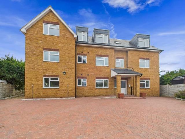 18 bedroom apartment for sale