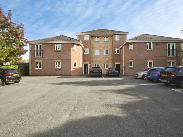 2 bedroom apartment for sale