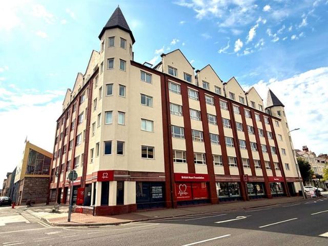 2 bedroom apartment for sale