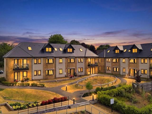 2 bedroom apartment for sale