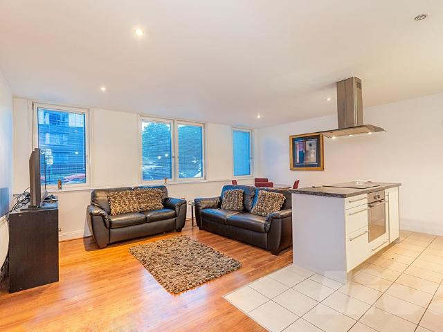 2 bedroom apartment for sale