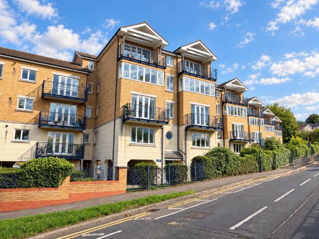 2 bedroom apartment for sale