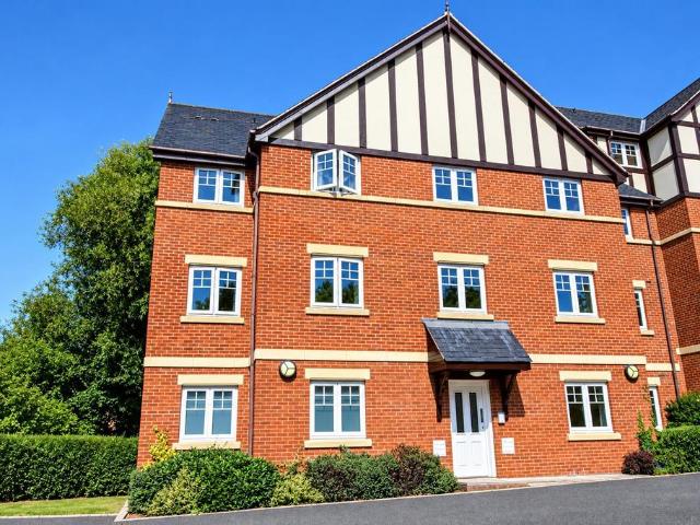 2 bedroom apartment for sale