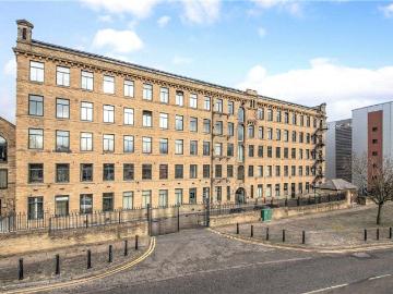 Baildon Railway Station, Otley Road BD17 Shipley, Baildon Shipley, BD17, Bradford and West Yorkshire, North England