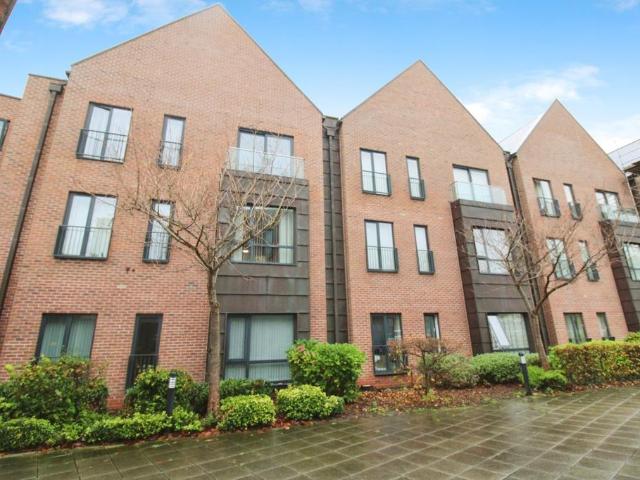 2 bedroom apartment for sale