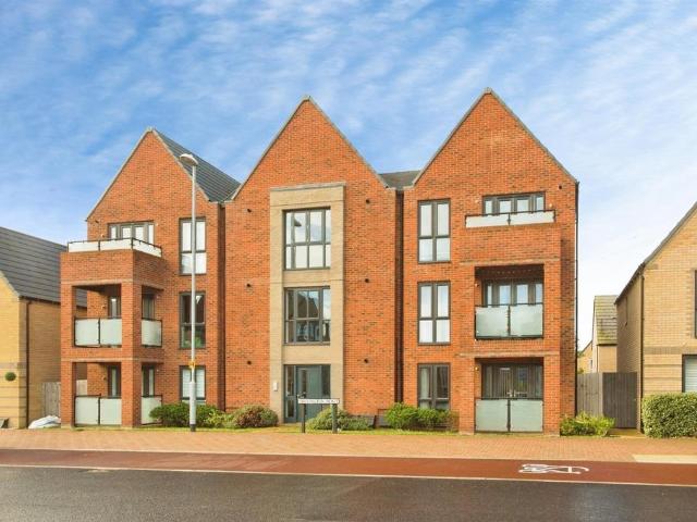 2 bedroom apartment for sale