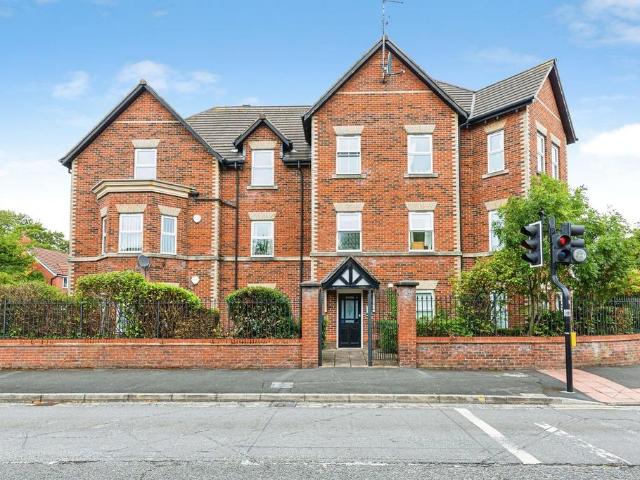 2 bedroom apartment for sale