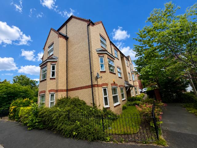 2 bedroom apartment for sale