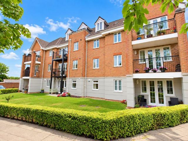 2 bedroom apartment for sale