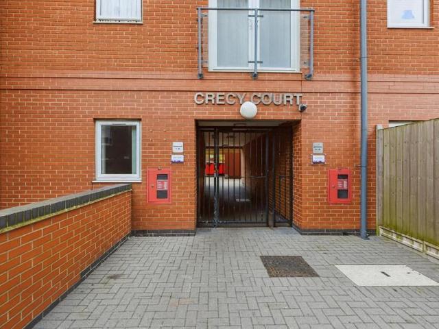 2 bedroom apartment for sale