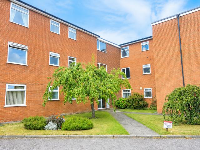 2 bedroom apartment for sale