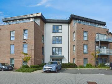 2 bedroom apartment for sale