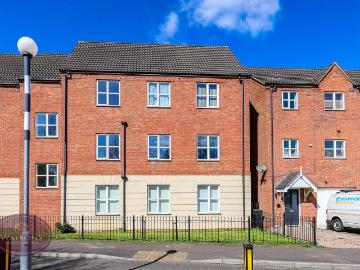 Flat for sale in Broxtowe - Equipped kitchen
