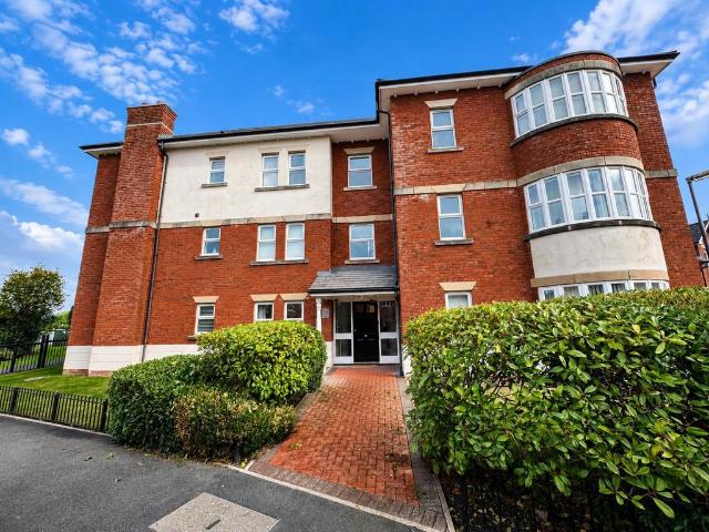 2 bedroom apartment for sale