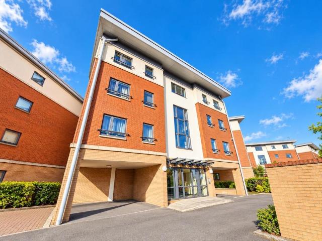 2 bedroom apartment for sale