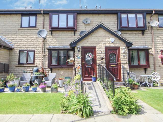 2 bedroom apartment for sale