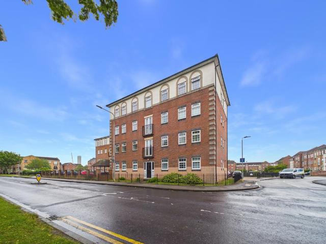 2 bedroom apartment for sale