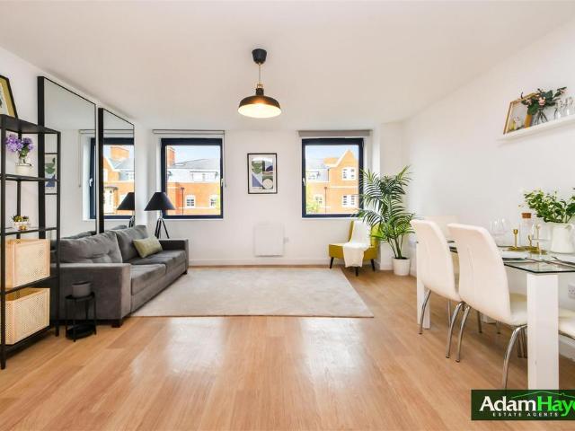 2 bedroom apartment for sale