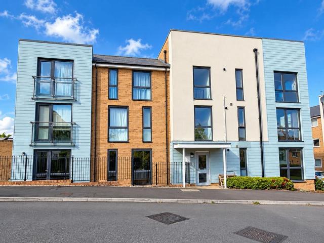2 bedroom apartment for sale