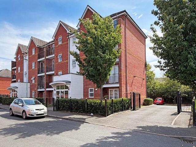 2 bedroom apartment for sale