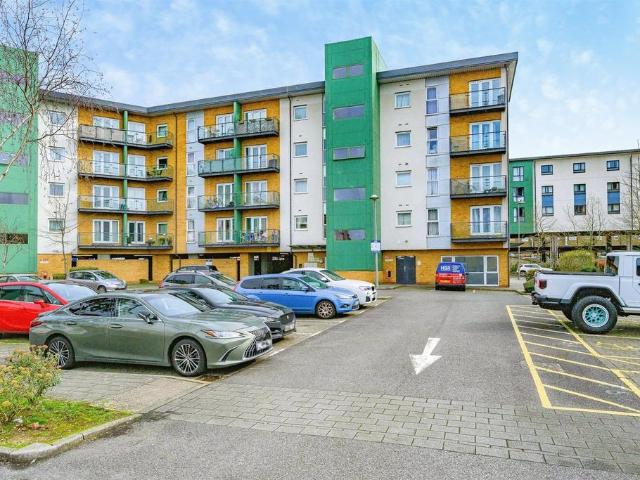 2 bedroom apartment for sale