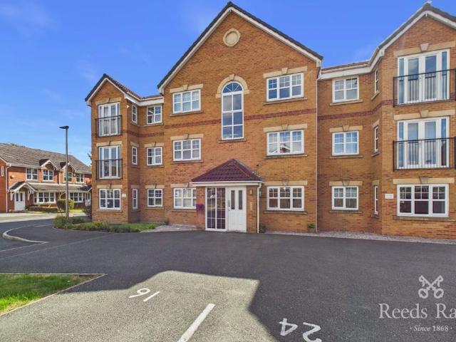2 bedroom apartment for sale