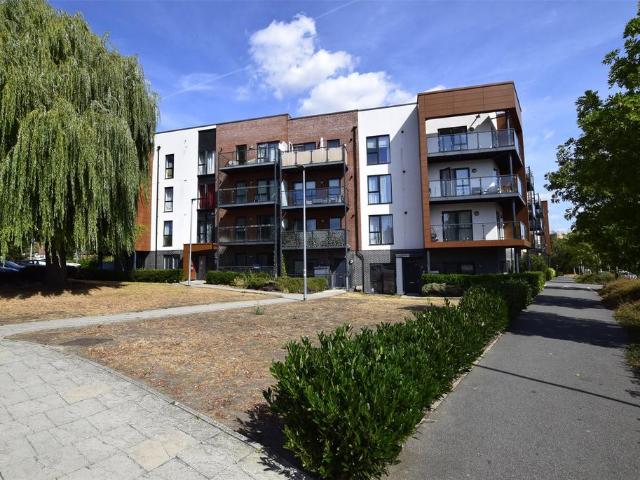 2 bedroom apartment for sale