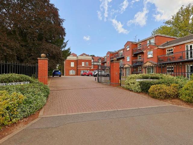 2 bedroom apartment for sale