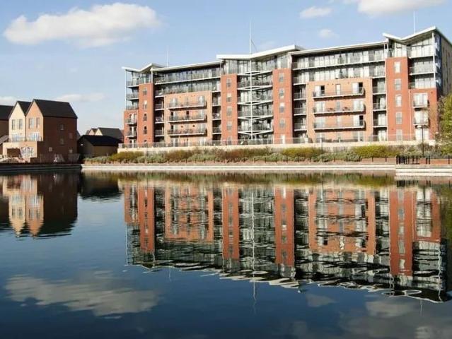 2 bedroom apartment for sale