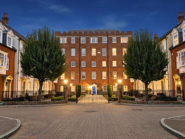 2 bedroom penthouse for sale