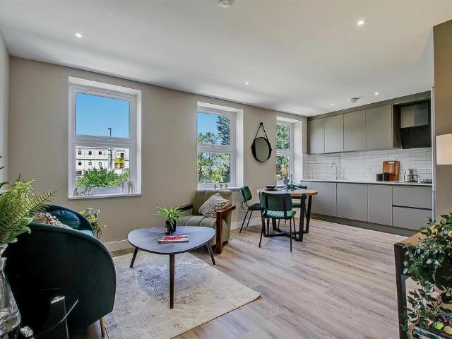 2 bedroom apartment for sale