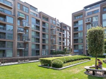 Wendell Park, London, Greater London - Balcony
