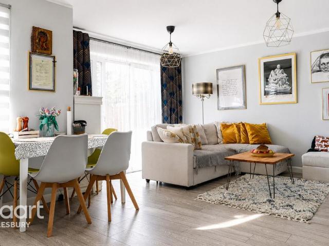 2 bedroom apartment for sale