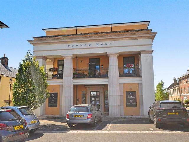 2 bedroom apartment for sale