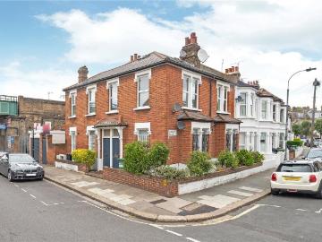 Wendell Park, London, Greater London - Garden