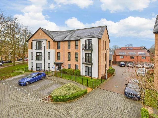 2 bedroom apartment for sale