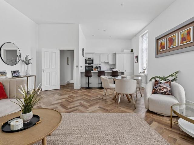 2 bedroom apartment for sale