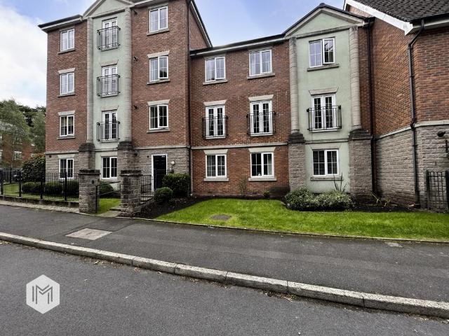 2 bedroom flat for sale