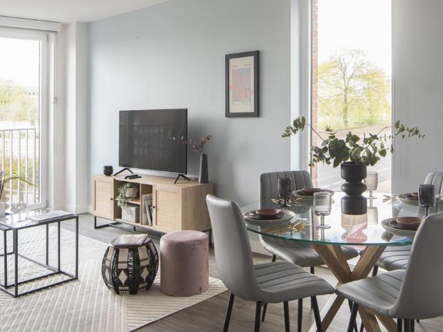 2 bedroom apartment for sale