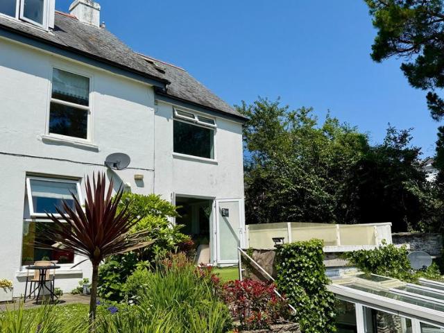 2 bedroom duplex for sale