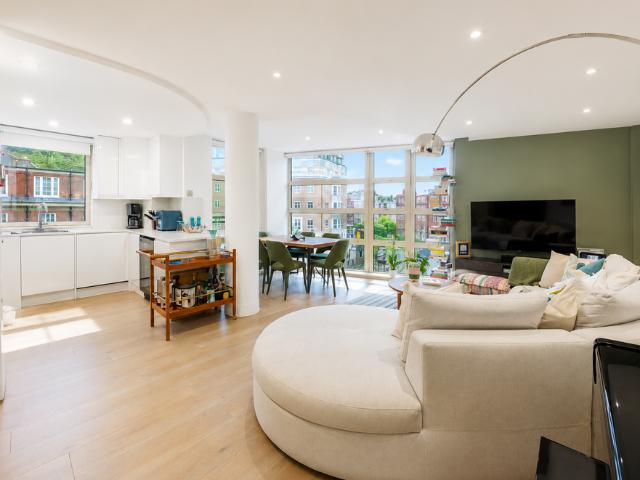 2 bedroom apartment for sale